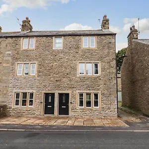 https://1-grosvenor-farm-cottages.yorkshirehotels.net